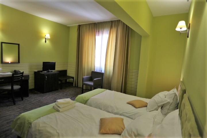 Neptun 3*